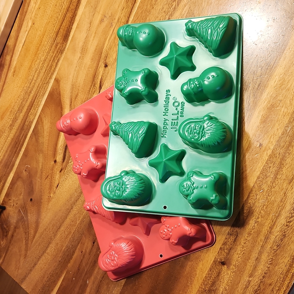 Christmas Jell-O Molds - Set of 2